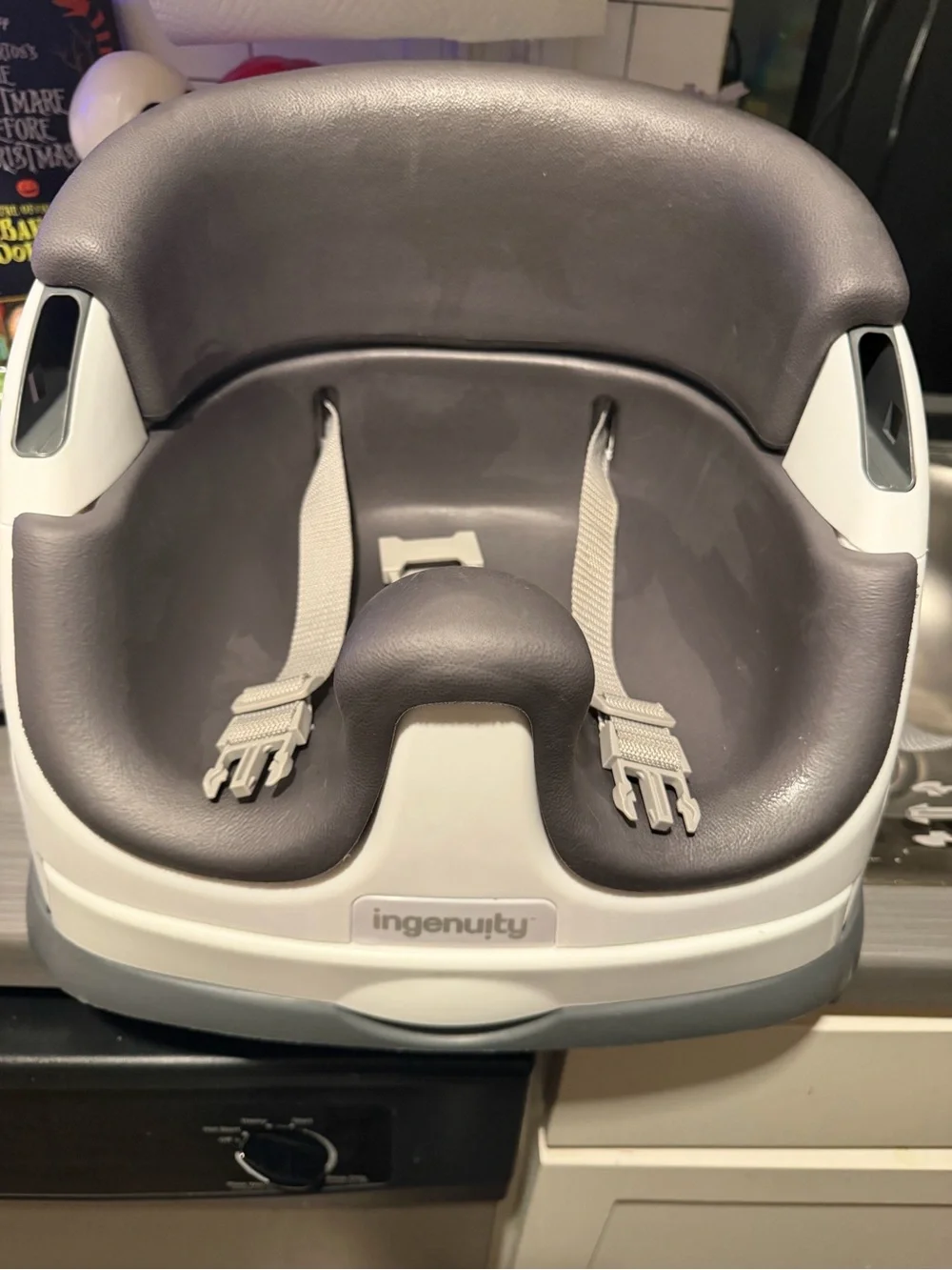 Ingenuity Baby Base 2-in-1 Booster Feeding and Floor Seat with Self-Storing Tray